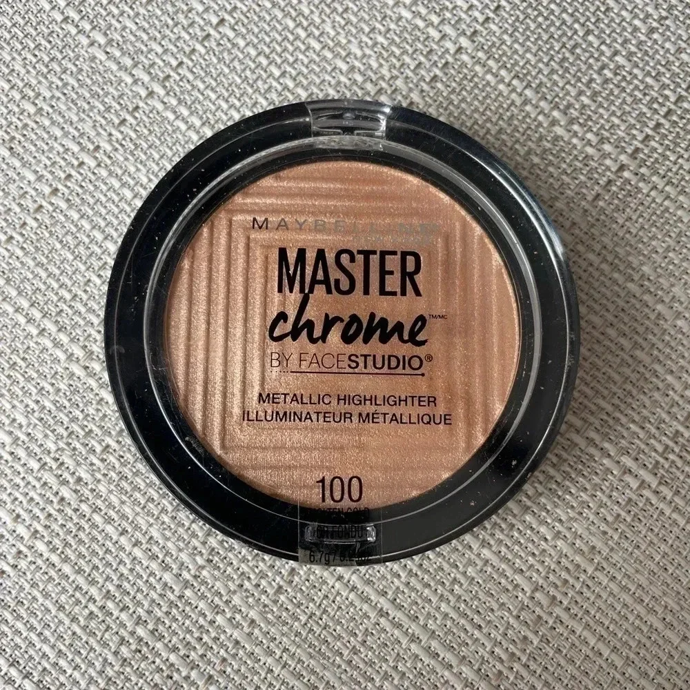 *NEVER USED* Makeup Bag, Hair Ties, Shine Control Powder, and Highlighter Bundle